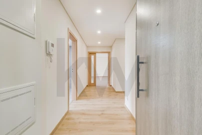 Apartamento T3 para Venda em São Domingos de Benfica