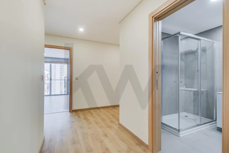 Apartamento T3 para Venda em São Domingos de Benfica Foto 16