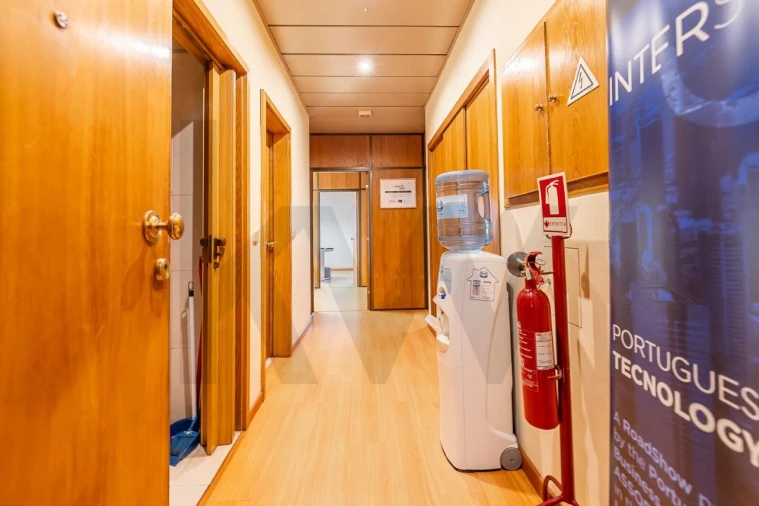 Escritório para Arrendamento em Algés, Linda-A-Velha e Cruz Quebrada-Dafundo Foto 4