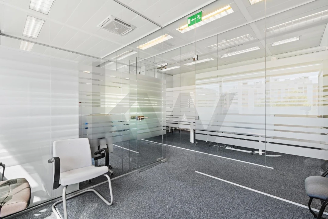 Escritório para Arrendamento em Carnaxide e Queijas Foto 14