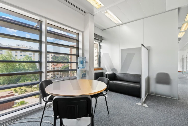 Escritório para Arrendamento em Carnaxide e Queijas Foto 16