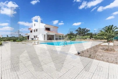 Moradia T5 para Venda em Pinhal Novo