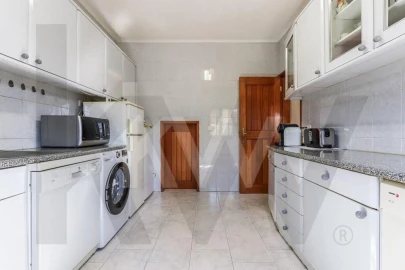 Moradia T5 para Venda em Pinhal Novo