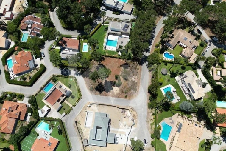 Terreno para Venda em Charneca de Caparica e Sobreda Foto 11