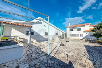 Moradia T4 para Venda em Pinhal Novo