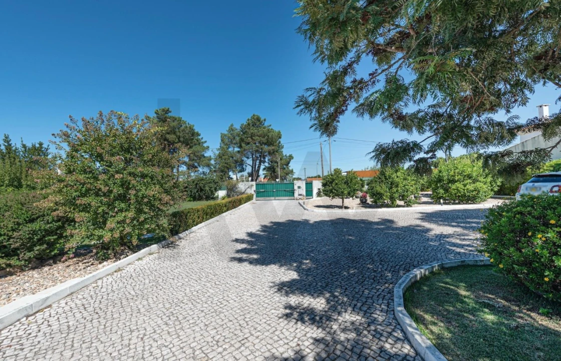 Moradia T5 para Venda em Azeitão (São Lourenço e São Simão) Foto 54