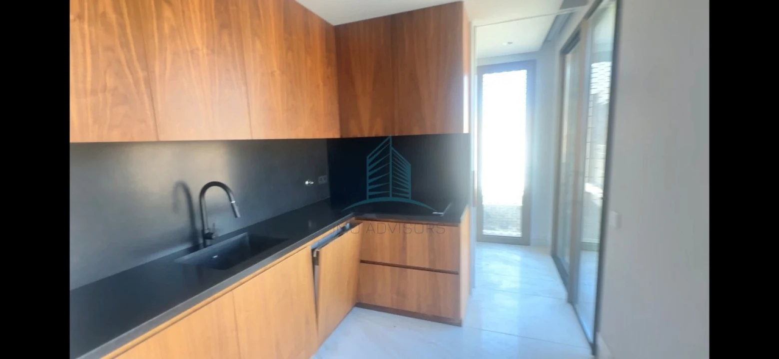 Apartamento T3 para Venda em Aldoar, Foz do Douro e Nevogilde Foto 7