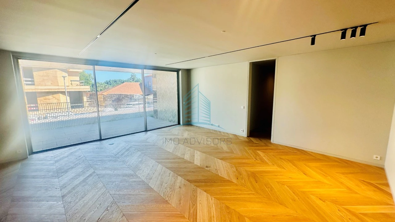 Apartamento T3 para Venda em Aldoar, Foz do Douro e Nevogilde Foto 8