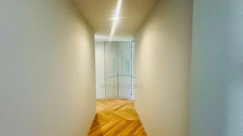 Apartamento T3 para Venda em Aldoar, Foz do Douro e Nevogilde