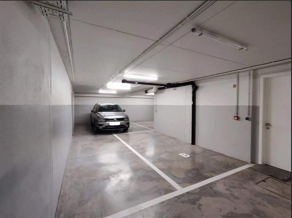 Apartamento T3 para Venda em Aldoar, Foz do Douro e Nevogilde Foto 26