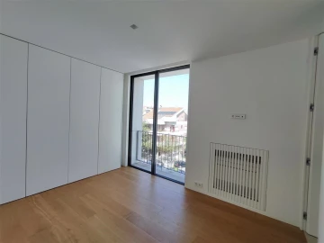 Apartamento T3 para Venda em Aldoar, Foz do Douro e Nevogilde