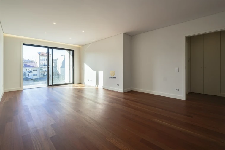 Apartamento T3 para Venda em Matosinhos e Leça da Palmeira Foto 2
