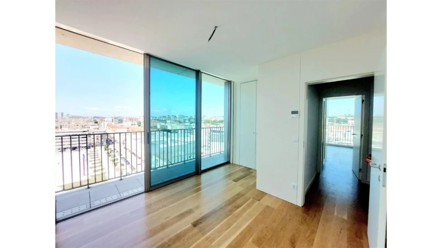 Apartamento T4 para Venda em Matosinhos e Leça da Palmeira Foto 2