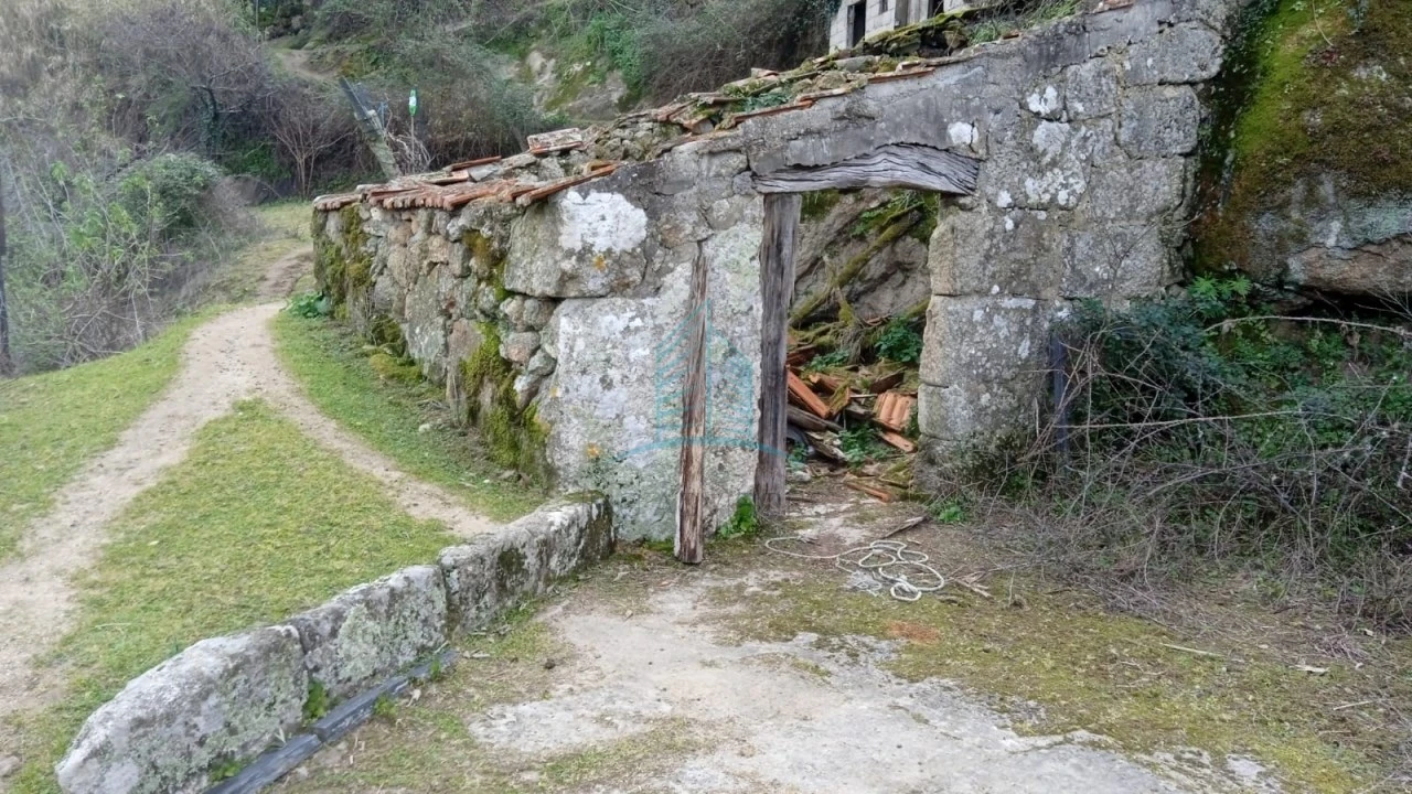 Quinta T5 para Venda em Resende Foto 11