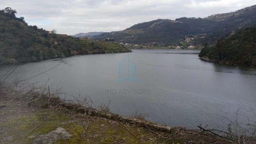 Quinta T5 para Venda em Resende Foto 14