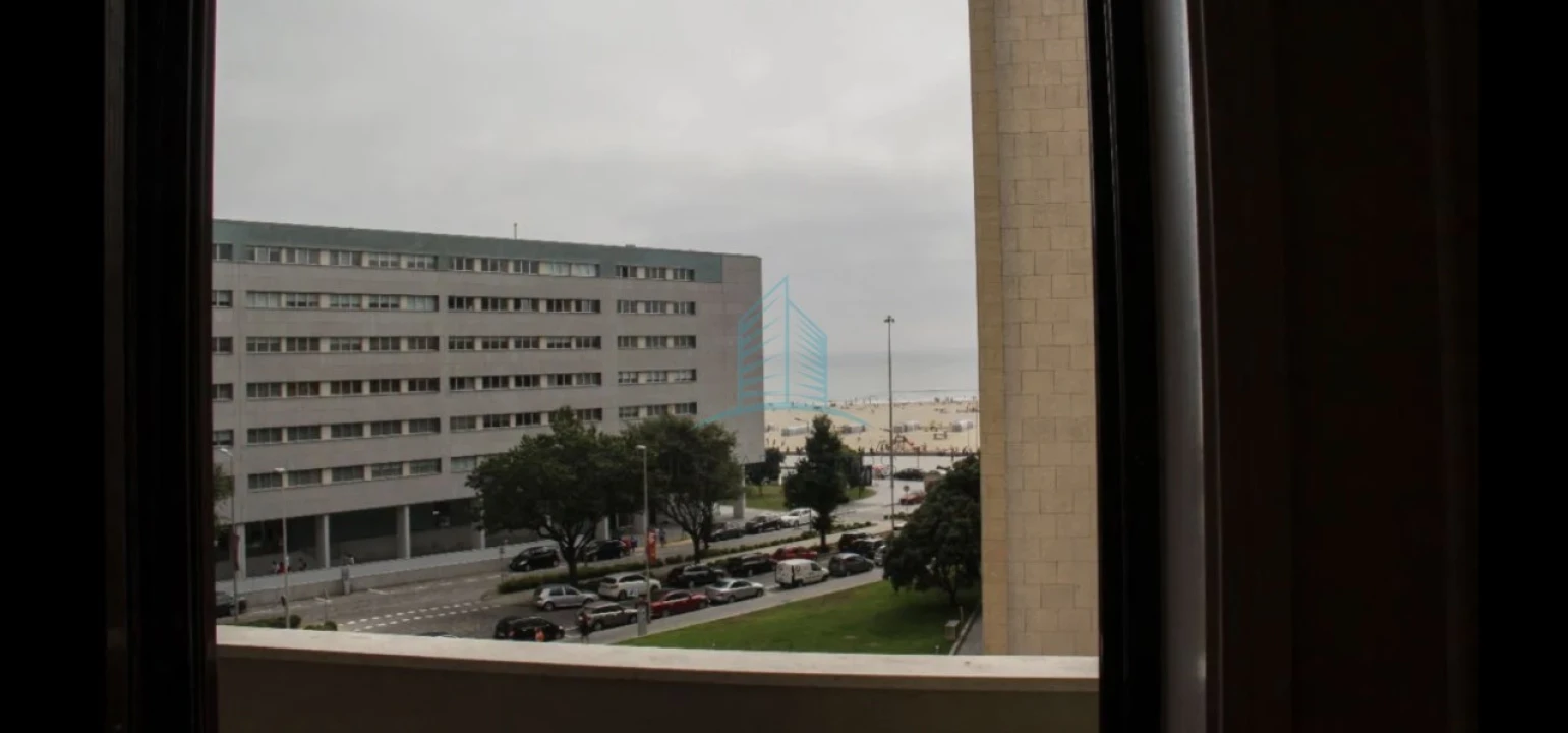 Apartamento T4 para Venda em Matosinhos e Leça da Palmeira Foto 1