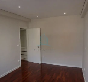 Apartamento T4 para Venda em Matosinhos e Leça da Palmeira