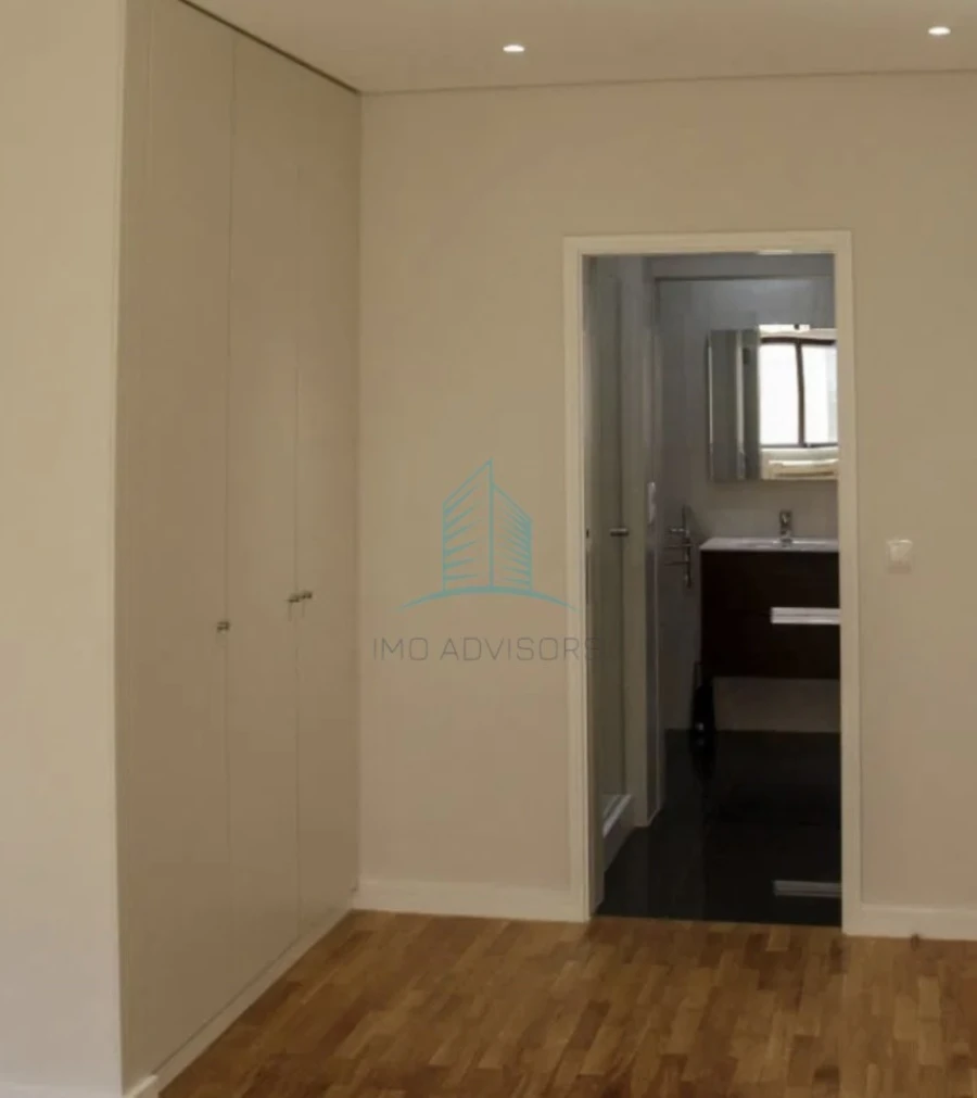 Apartamento T4 para Venda em Matosinhos e Leça da Palmeira Foto 16