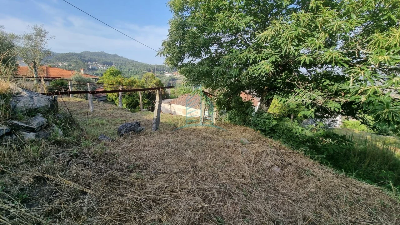 Moradia T1 para Venda em Luzim e Vila Cova Foto 10