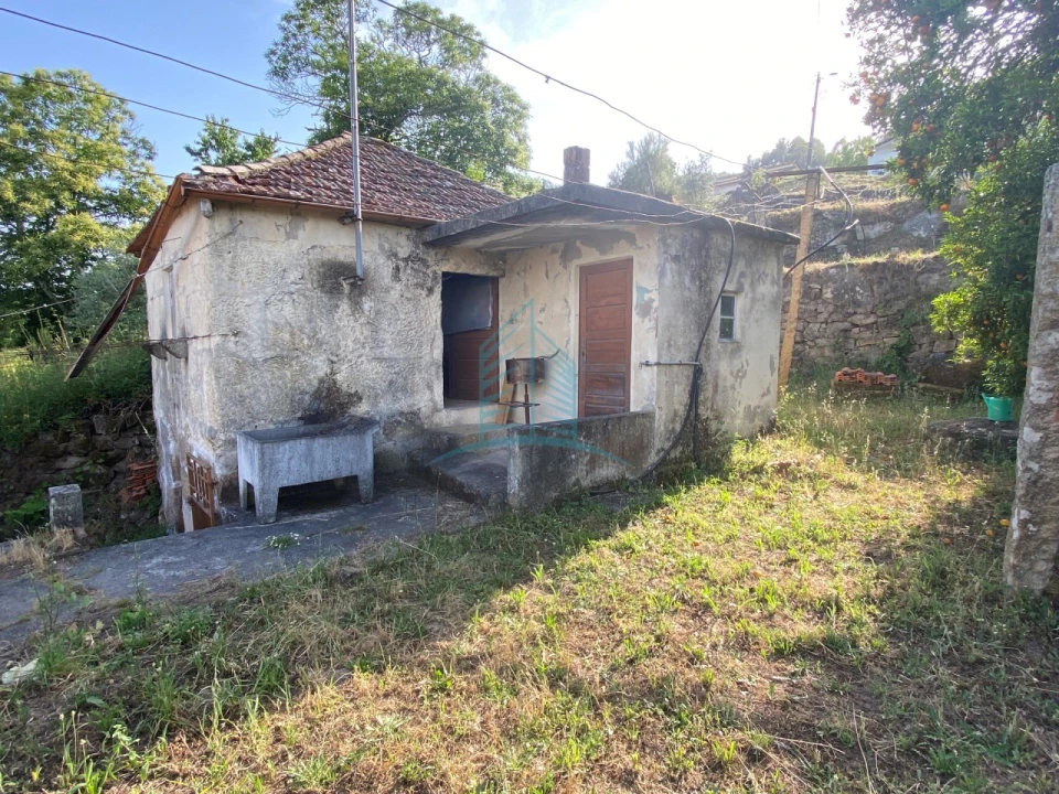 Moradia T1 para Venda em Luzim e Vila Cova Foto 2