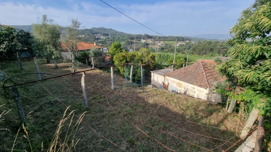 Moradia T1 para Venda em Luzim e Vila Cova Foto 9