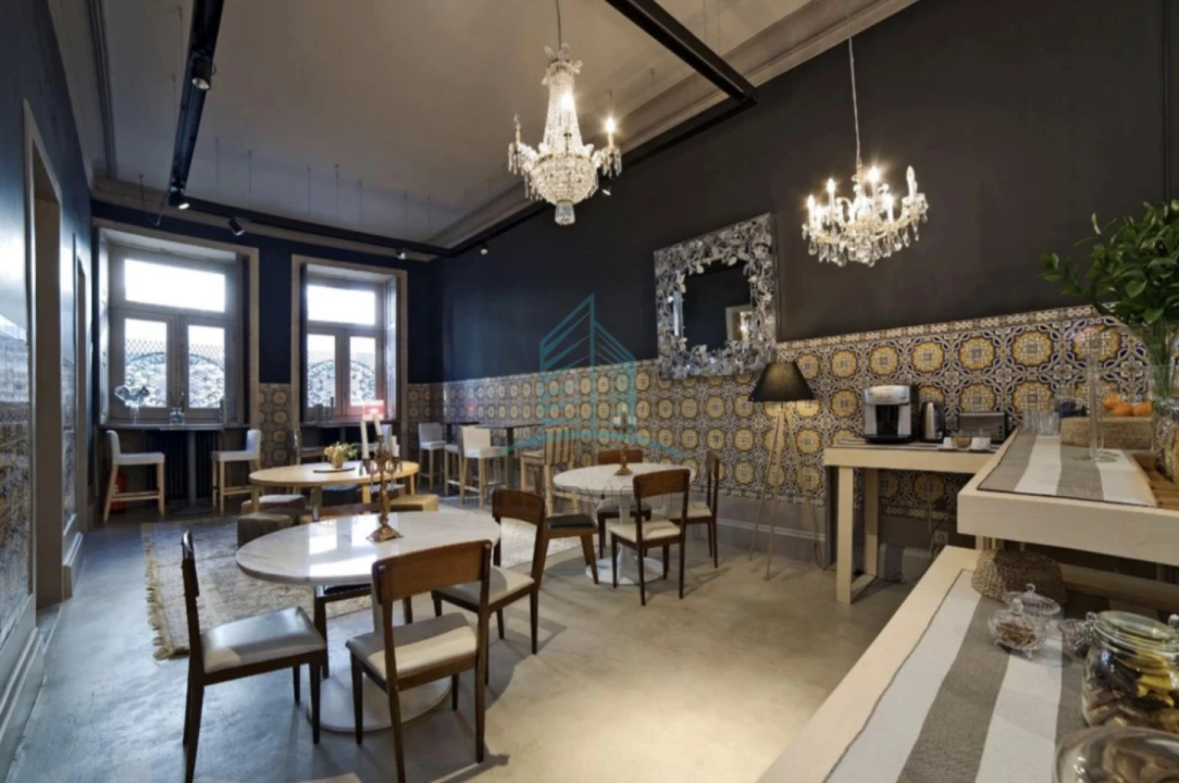 Moradia T6 para Venda em Cedofeita, Santo Ildefonso, Sé, Miragaia, São Nicolau e Vitória Foto 8