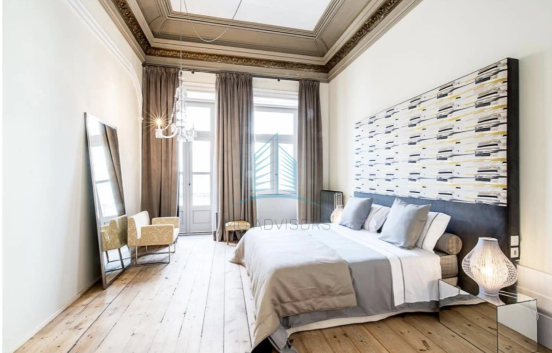 Moradia T6 para Venda em Cedofeita, Santo Ildefonso, Sé, Miragaia, São Nicolau e Vitória Foto 23