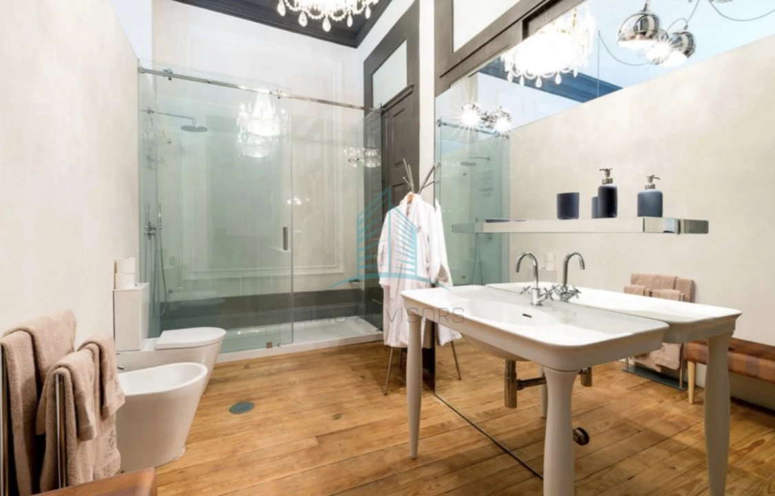 Moradia T6 para Venda em Cedofeita, Santo Ildefonso, Sé, Miragaia, São Nicolau e Vitória Foto 30