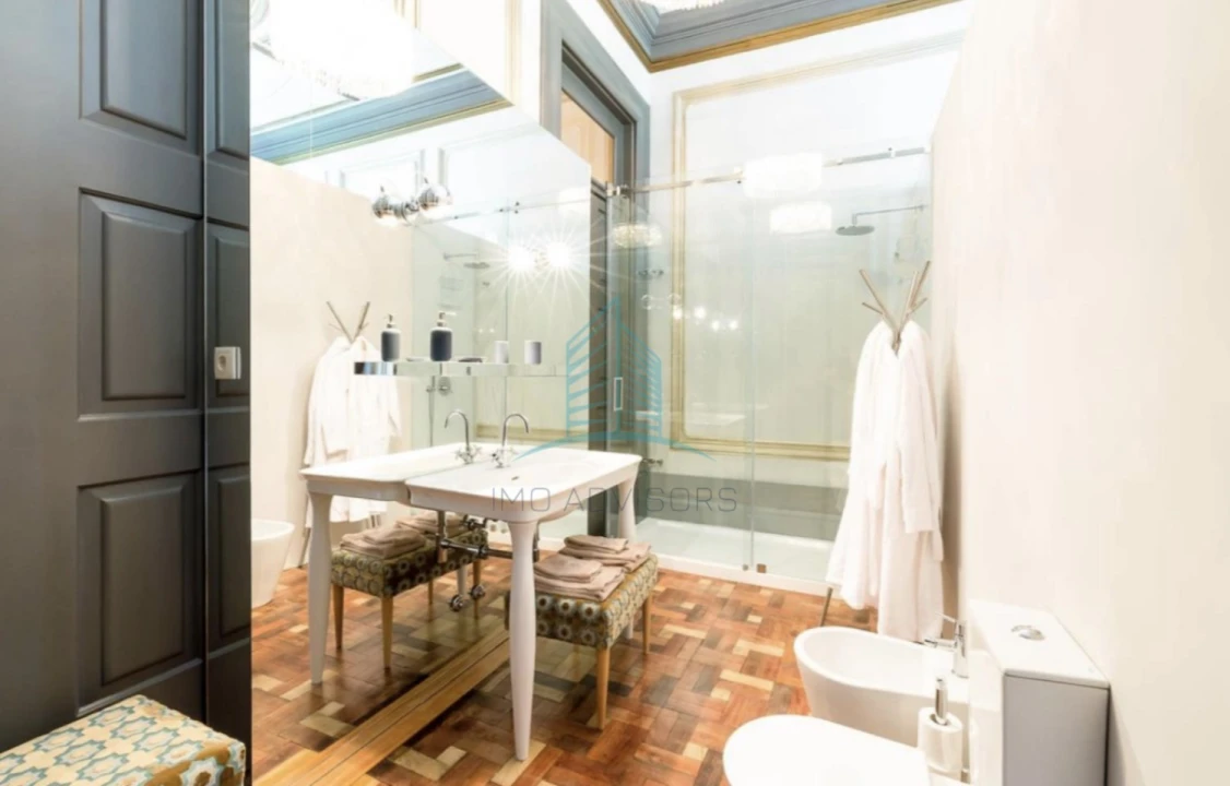 Moradia T6 para Venda em Cedofeita, Santo Ildefonso, Sé, Miragaia, São Nicolau e Vitória Foto 33