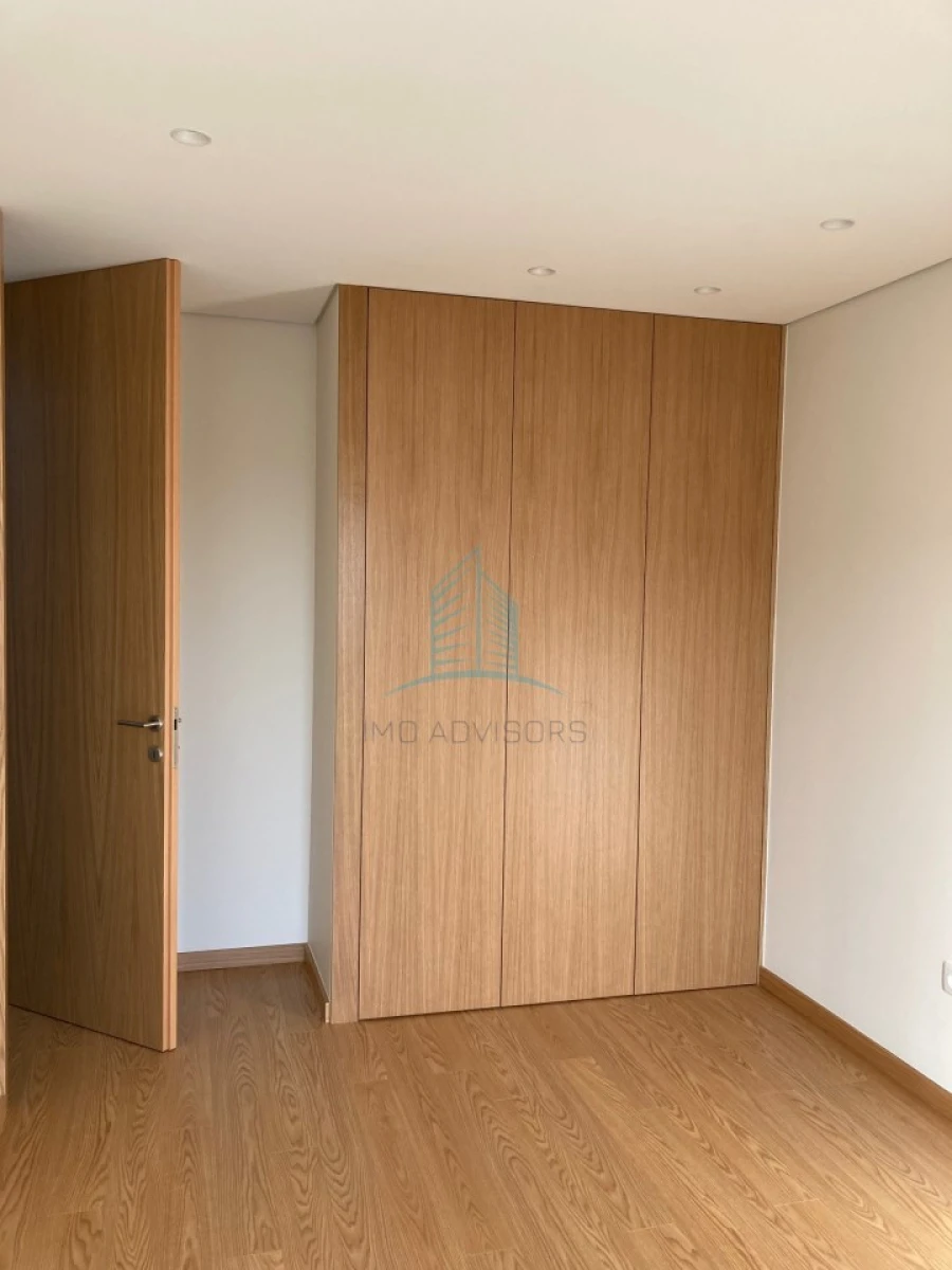 Moradia T4 para Venda em Custóias, Leça do Balio e Guifões Foto 27