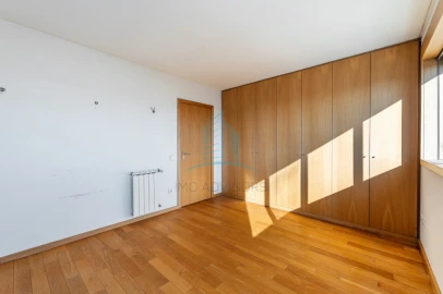 Apartamento T4 para Venda em Matosinhos e Leça da Palmeira