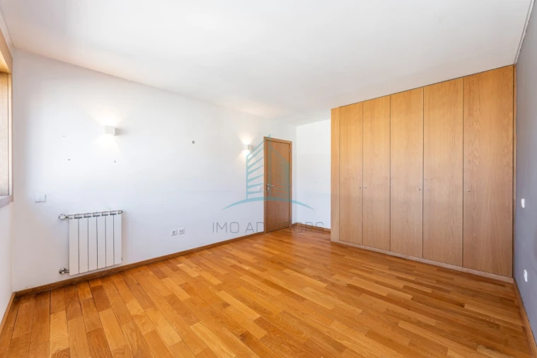 Apartamento T4 para Venda em Matosinhos e Leça da Palmeira Foto 18