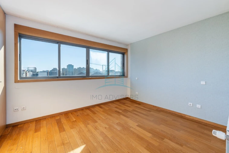 Apartamento T4 para Venda em Matosinhos e Leça da Palmeira Foto 23