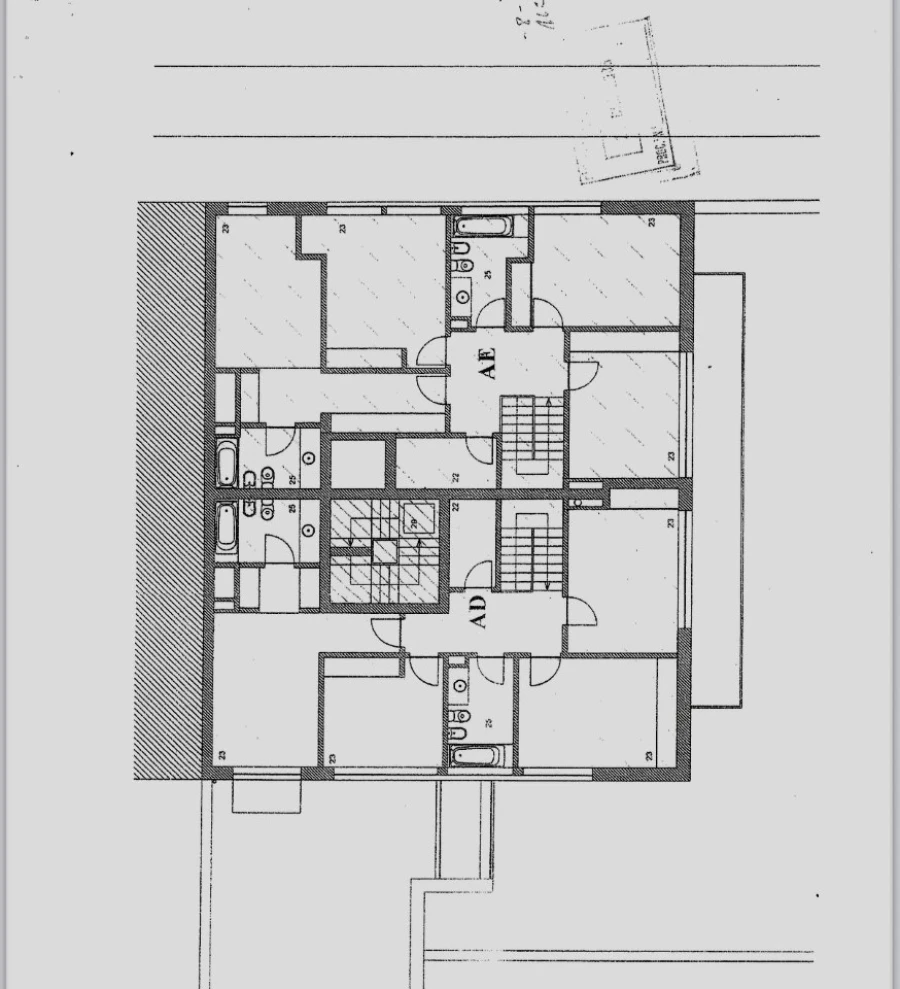 Apartamento T4 para Venda em Matosinhos e Leça da Palmeira Planta 2