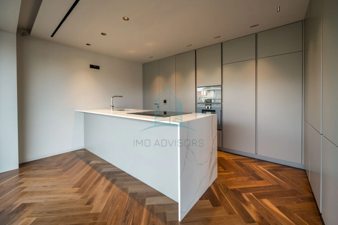 Apartamento T4 para Venda em Lordelo do Ouro e Massarelos Foto 28