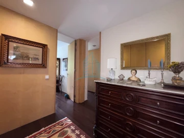Apartamento T3 para Venda em Lordelo do Ouro e Massarelos