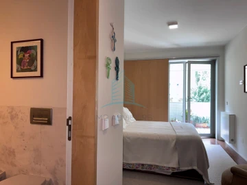 Apartamento T3 para Venda em Lordelo do Ouro e Massarelos