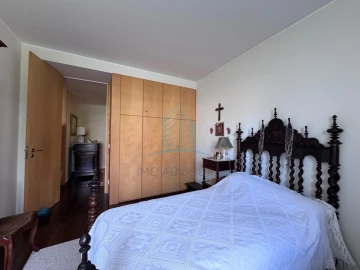 Apartamento T3 para Venda em Lordelo do Ouro e Massarelos