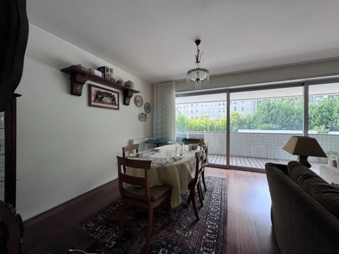 Apartamento T3 para Venda em Lordelo do Ouro e Massarelos Foto 13