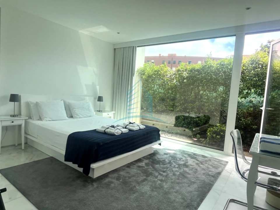 Apartamento T6 para Venda em Lordelo do Ouro e Massarelos Foto 4