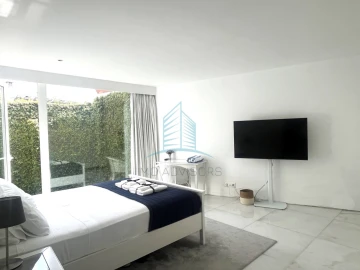 Apartamento T6 para Venda em Lordelo do Ouro e Massarelos