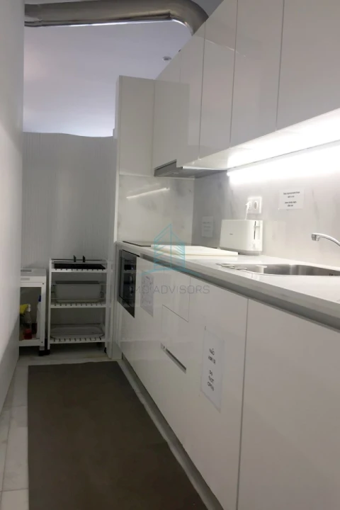 Apartamento T6 para Venda em Lordelo do Ouro e Massarelos