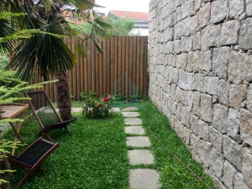 Apartamento T6 para Venda em Lordelo do Ouro e Massarelos