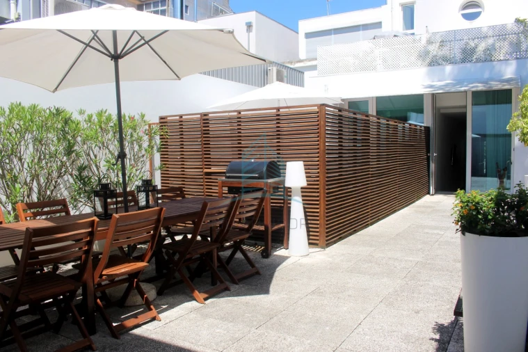 Apartamento T6 para Venda em Lordelo do Ouro e Massarelos Foto 9