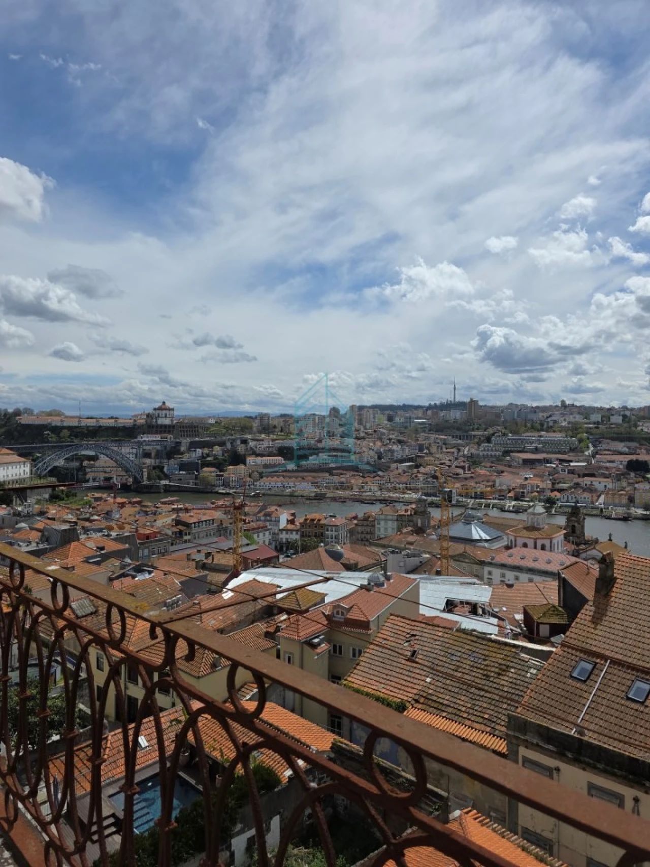 Prédio para Venda em Cedofeita, Santo Ildefonso, Sé, Miragaia, São Nicolau e Vitória Foto 1