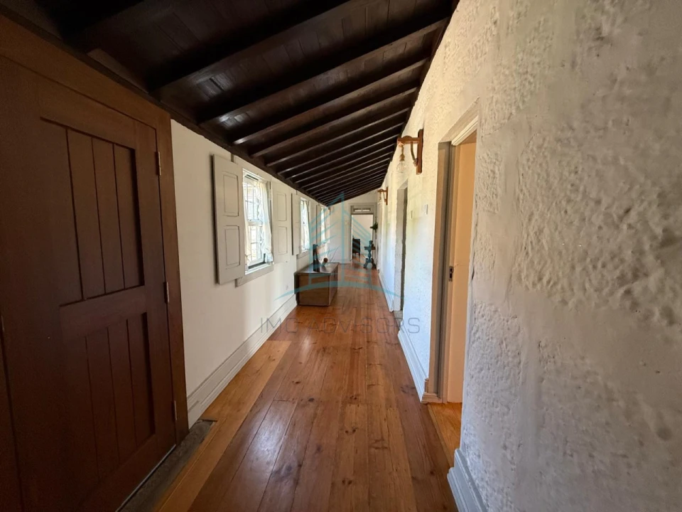 Moradia T5 para Venda em Fonte Arcada Foto 40