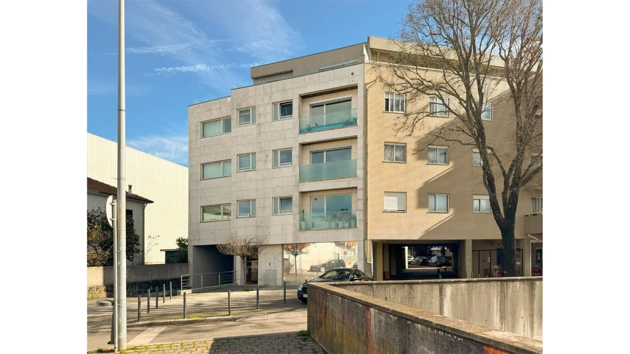 Apartamento T3 para Venda em São Mamede de Infesta e Senhora da Hora Foto 2