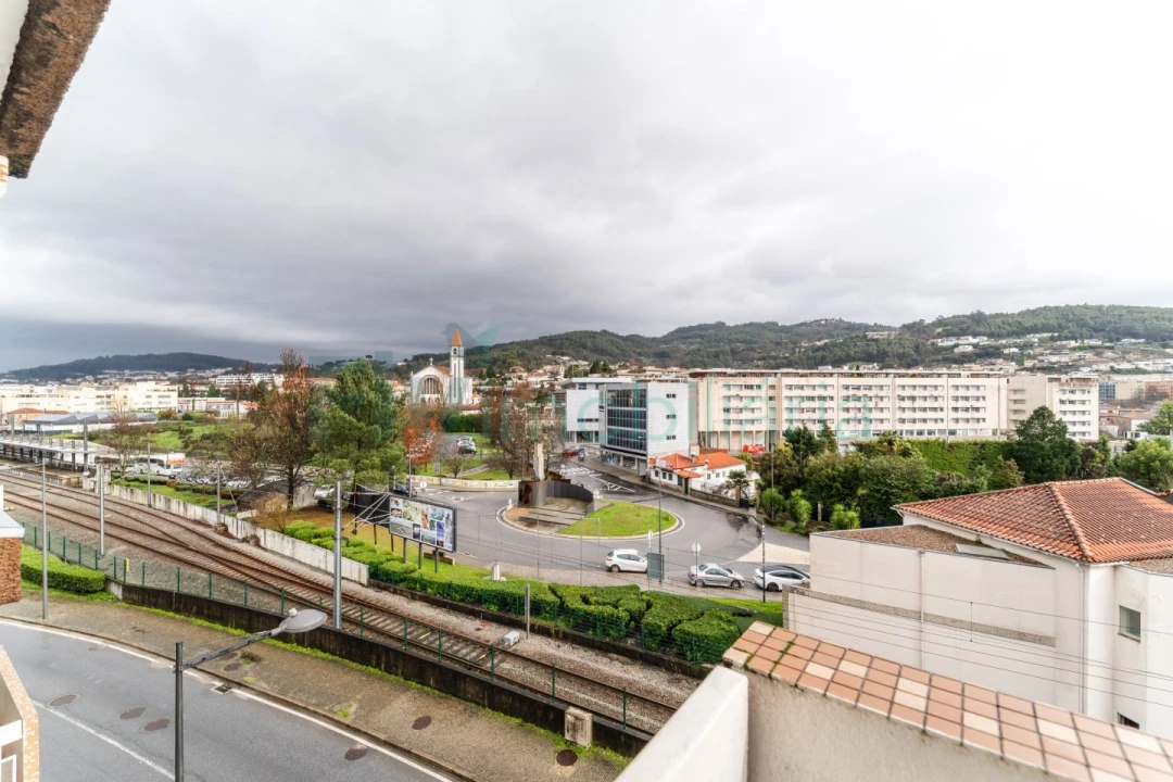 Apartamento T3 para Venda em Caldas de Vizela (São Miguel e São João) Foto 28