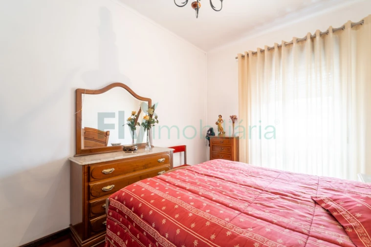 Apartamento T3 para Venda em Caldas de Vizela (São Miguel e São João) Foto 24