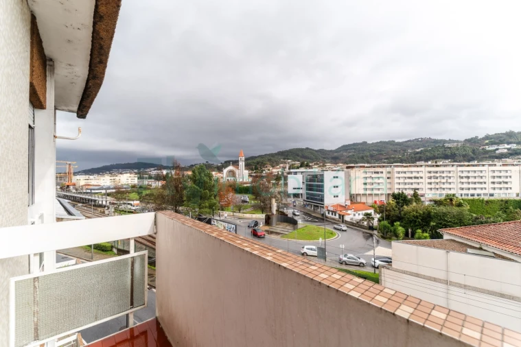 Apartamento T3 para Venda em Caldas de Vizela (São Miguel e São João) Foto 26